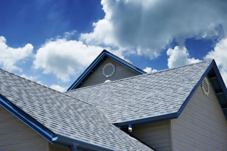 6 Warning Signs That Your Roof Needs Professional Attention Thumbnail